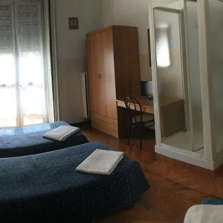 San Tomaso Hotel *
